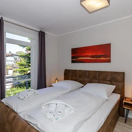 Apartmenthaus Strandstrasse 34 Kuehlungsborn