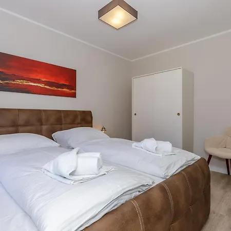 Apartmenthaus Strandstrasse 34 Apartment Kuehlungsborn